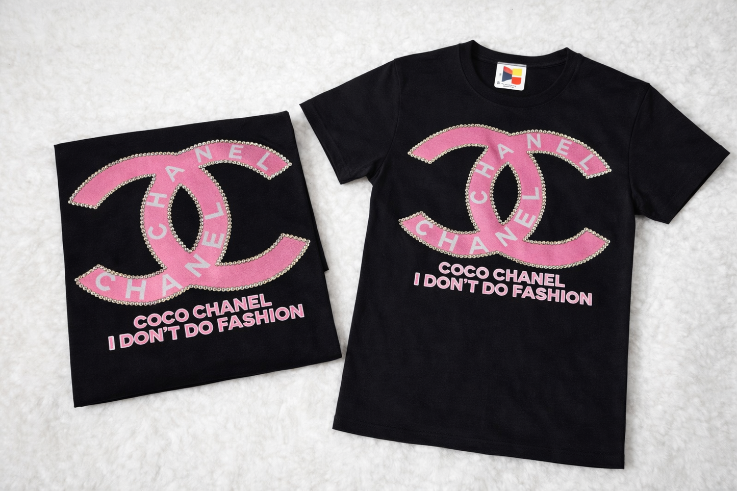 Camiseta Moderna Negro