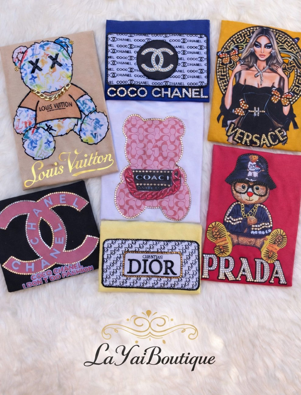 Camiseta Moderna con Diseño Exclusivo y Pedrería