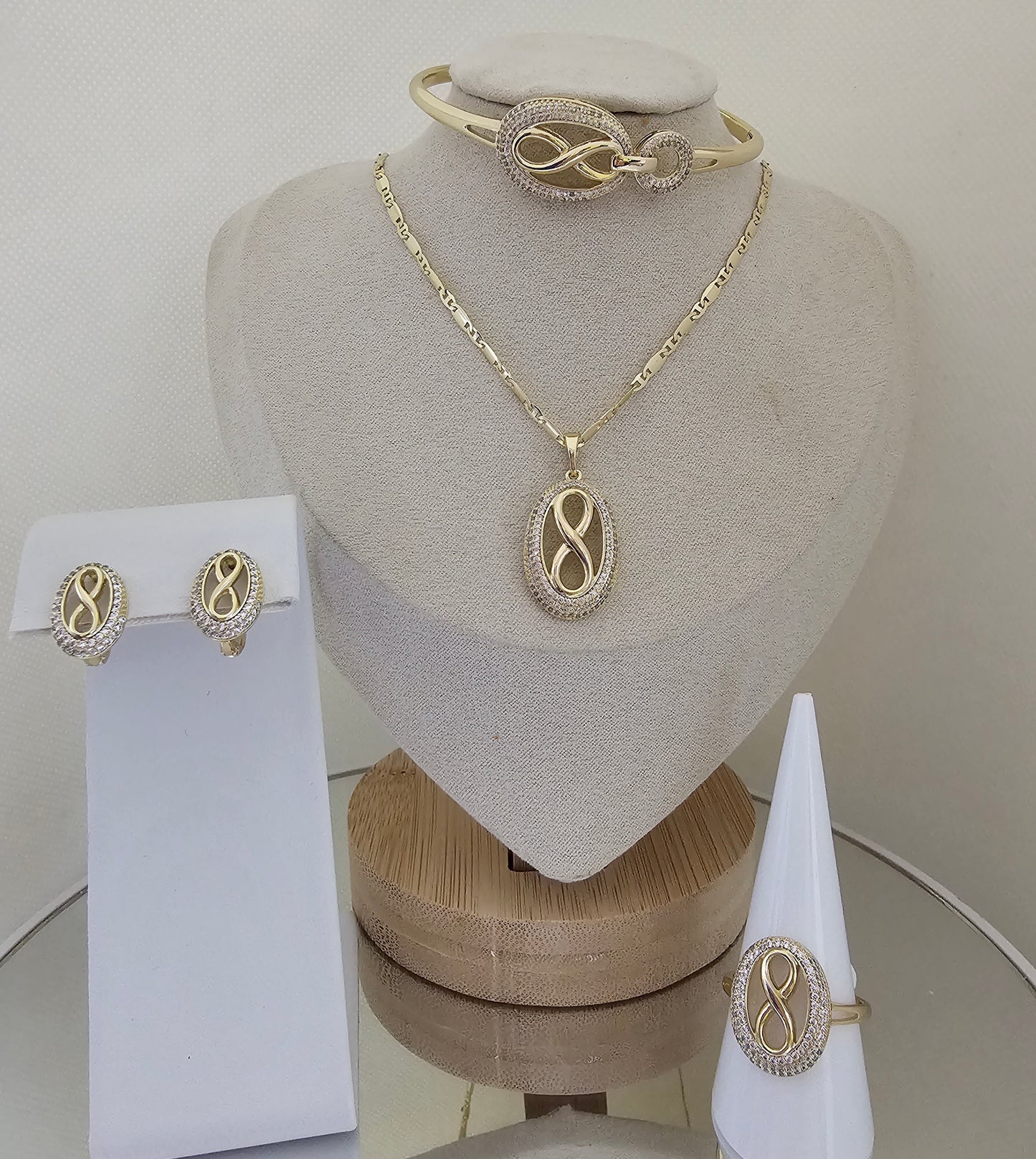 Set De Cadena