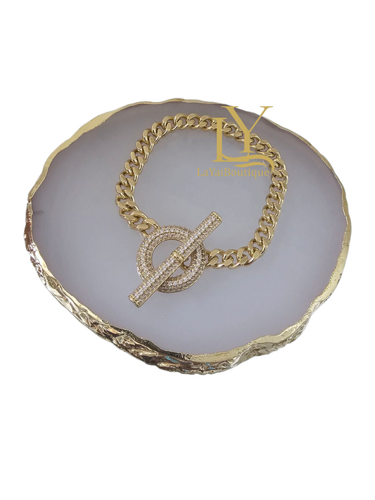 BRACELET