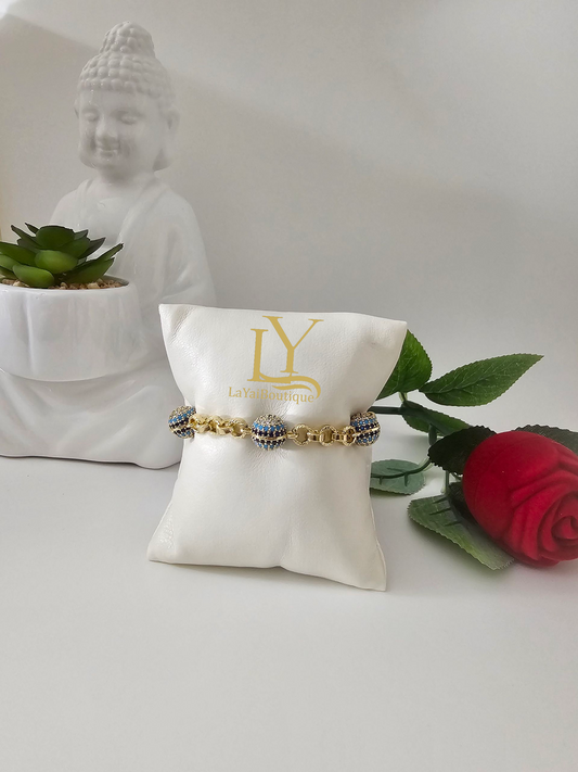 BRACELET