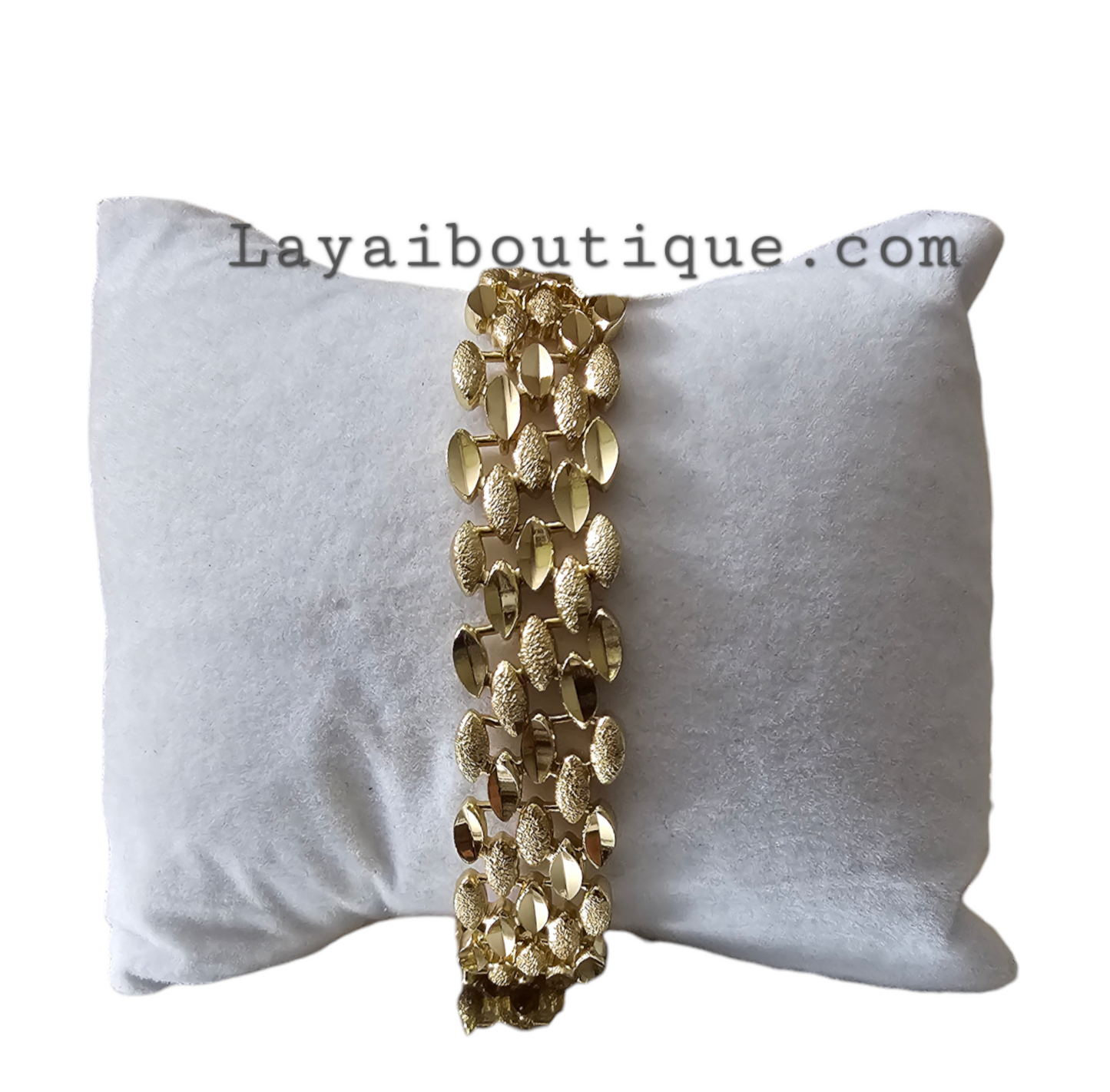 BRACELET