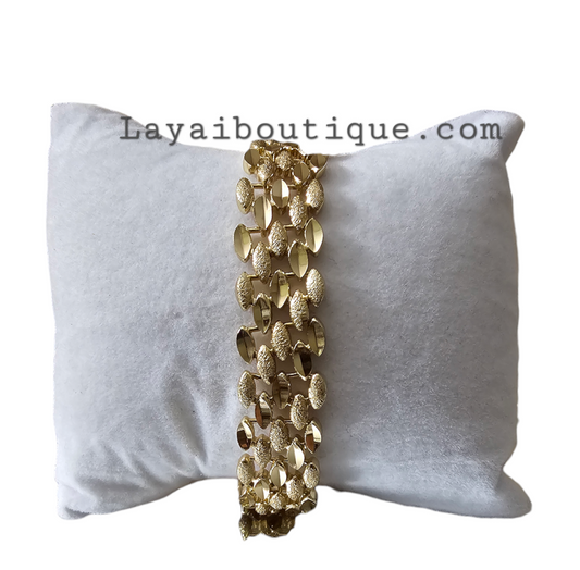 BRACELET