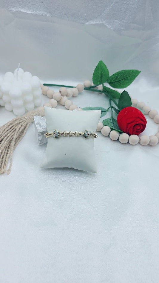 BRACELET