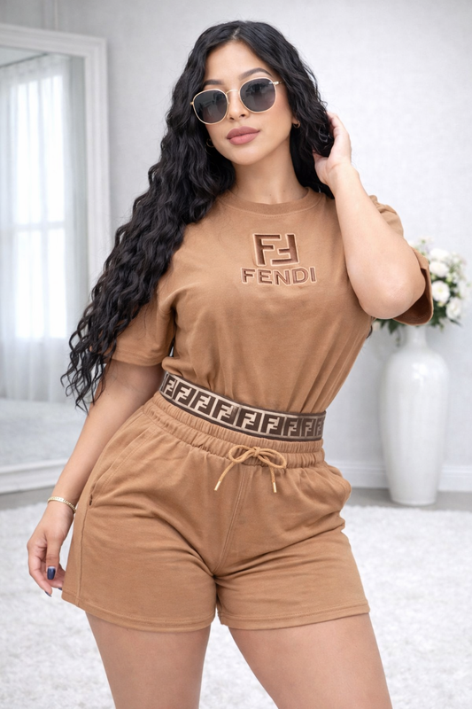 Conjunto  LaYai Luxe/ Beige