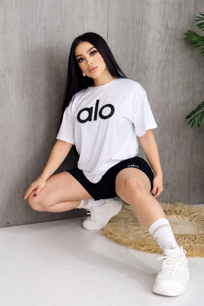 Conjunto Sport Chic Essential/Blanco y Negro