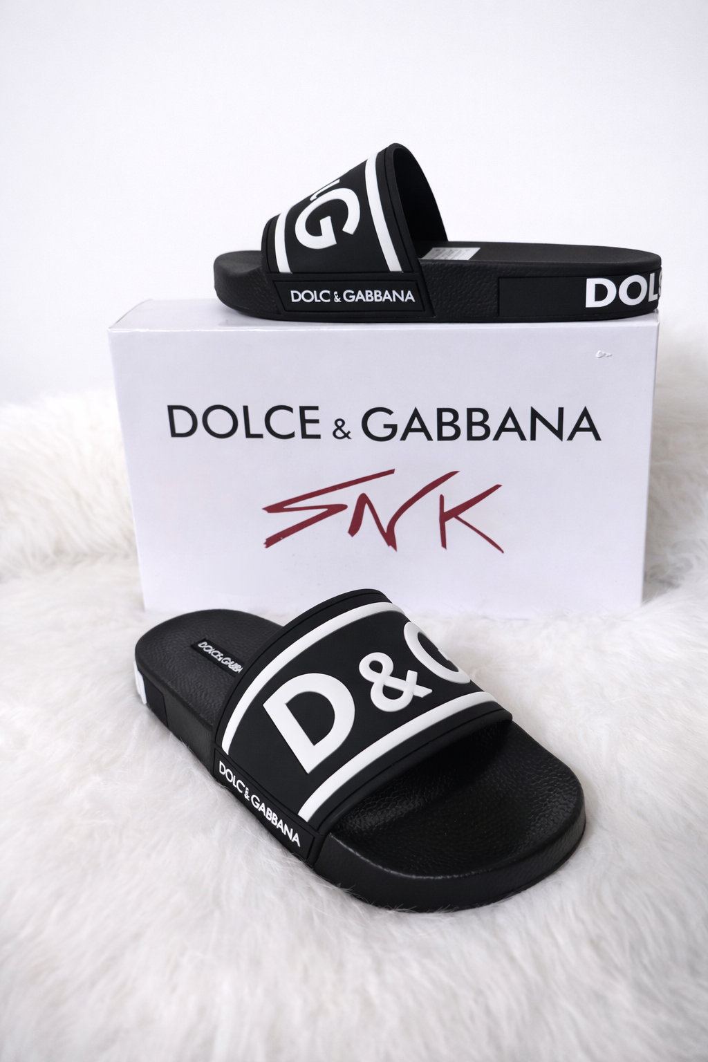 Sandalias Slide Luxury/ Linea Premium/Negro y Blanco