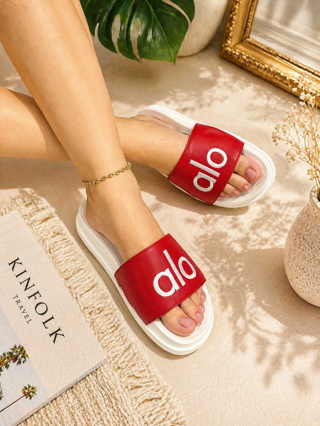 Sandalias Tipo Slide Estilo Alo |Línea Estándar/Cómodas y Modernas – Rojo