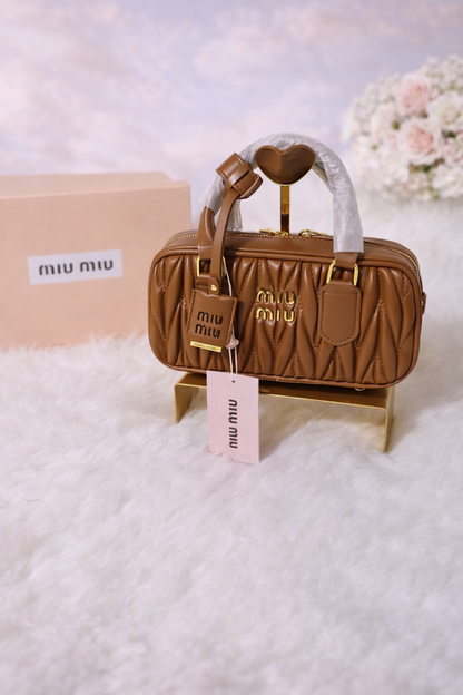 Bolsos Elegancia Caramelo Luxe