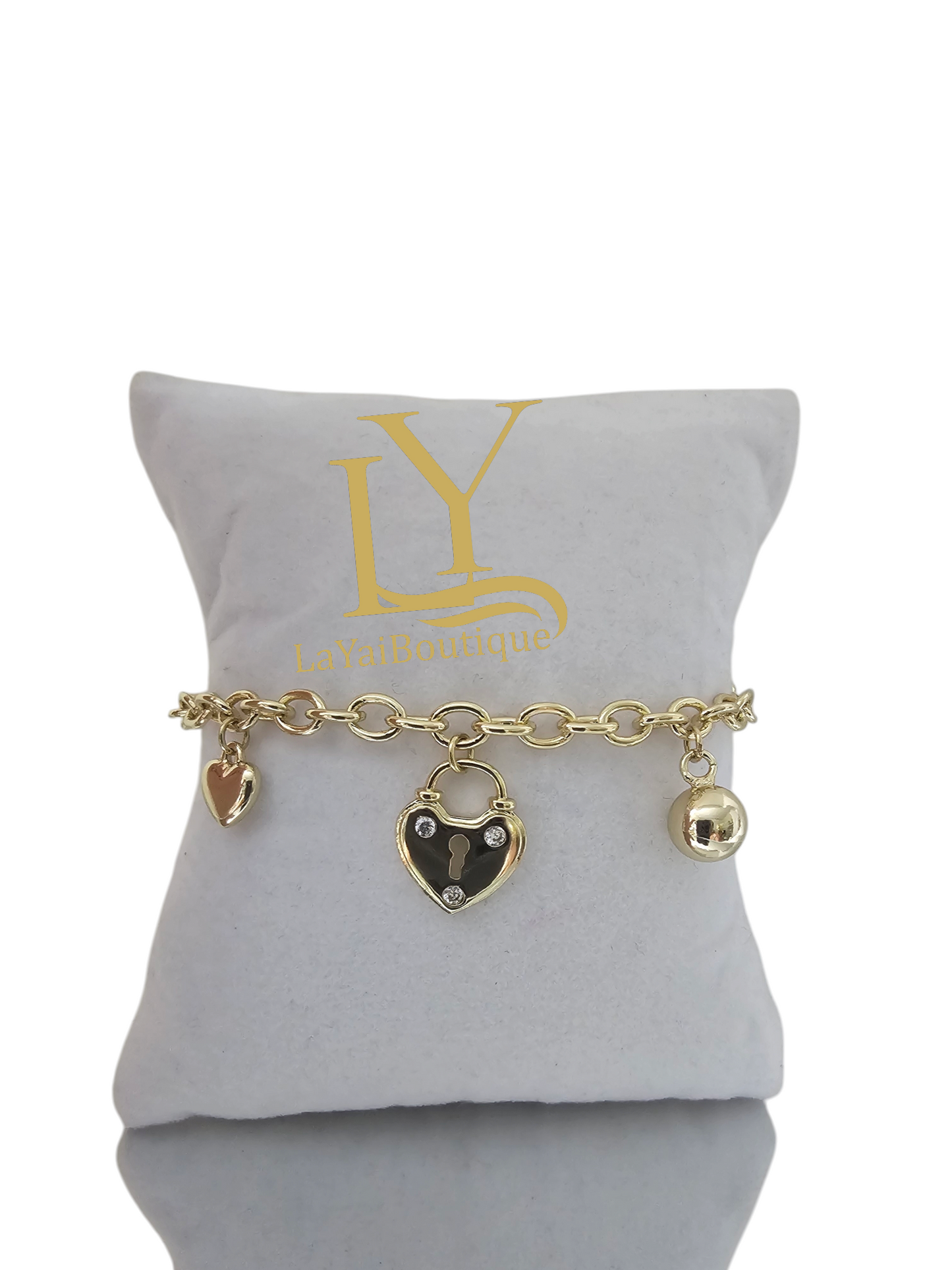 BRACELET